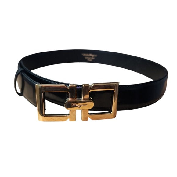 SALVATORE FERRAGAMO x VINTAGE gold tone logo belt buckle with belt