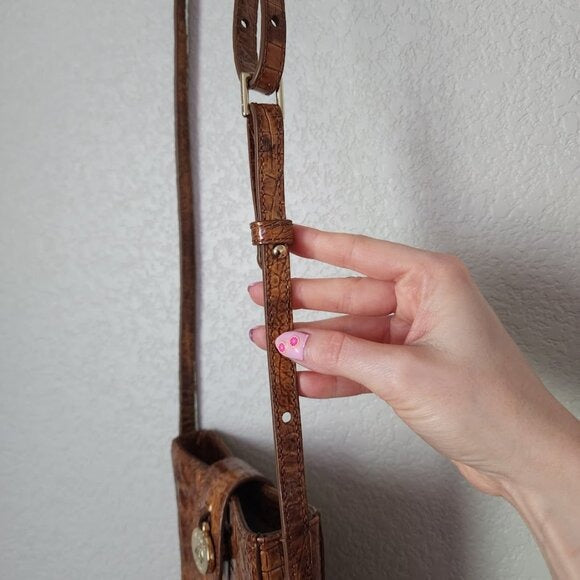 BRAHMIN Marley Crossbody in Pecan Croc Embossed leather mini bag