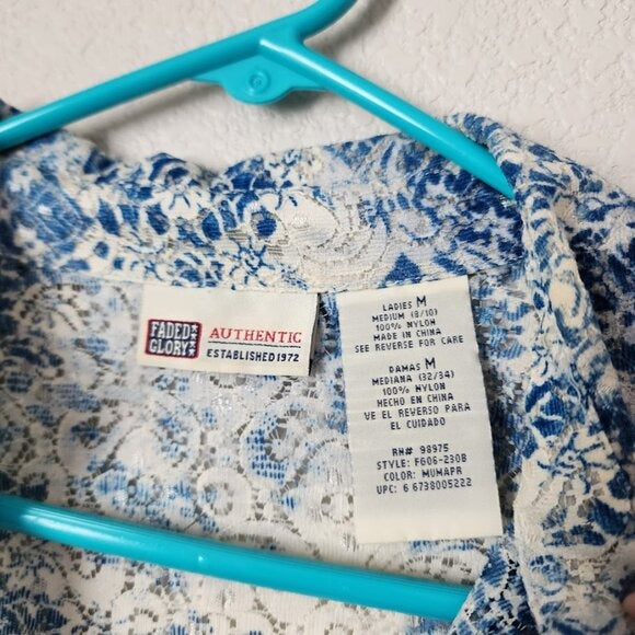FADED GLORY Y2K Blue White Floral Lace Button Up Blouse 100% Nylon Semi Sheer M