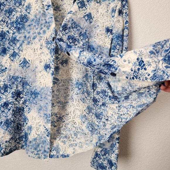 FADED GLORY Y2K Blue White Floral Lace Button Up Blouse 100% Nylon Semi Sheer M