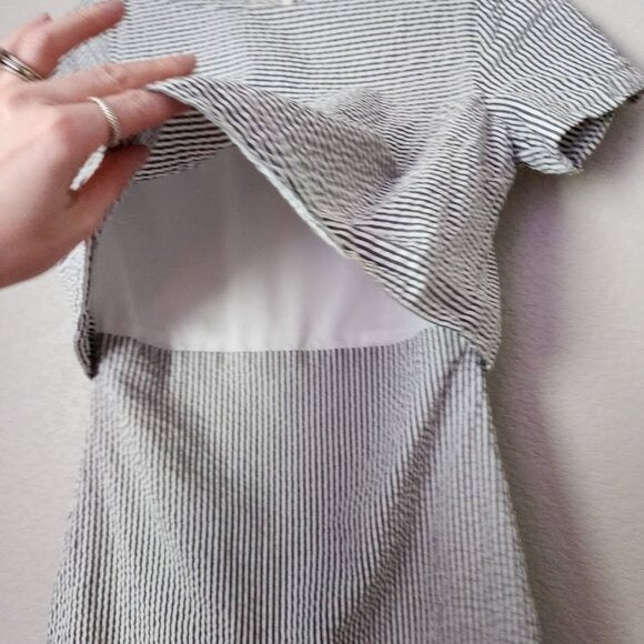 BANANA REPUBLIC Seersucker Layered Dress white grey nautical sailor preppy 0
