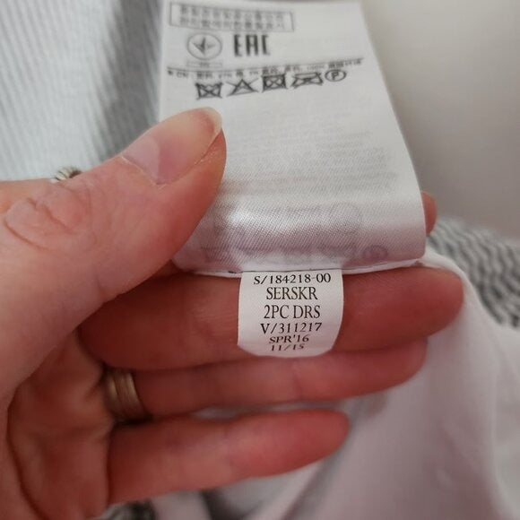 BANANA REPUBLIC Seersucker Layered Dress white grey nautical sailor preppy 0