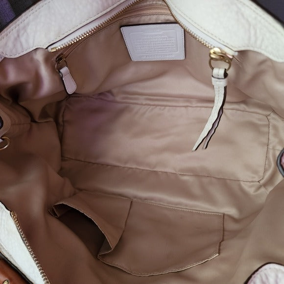 COACH Soho White Brown Leather Tote Bag