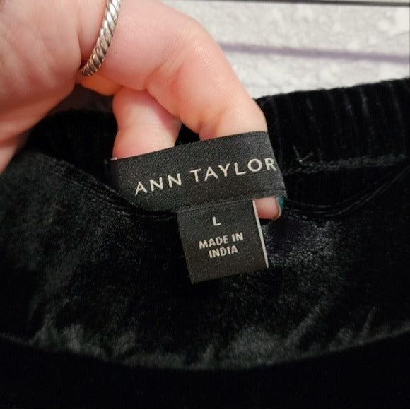 ANN TAYLOR The Velvet Easy Ankle Pant pull on workwear In black size L