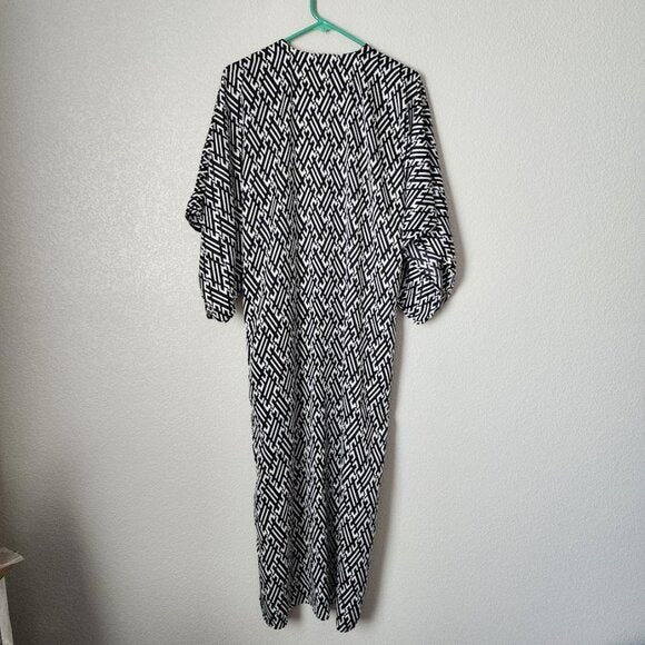 NATORI geometric print black white Caftan maxi wide split sleeve size XS
