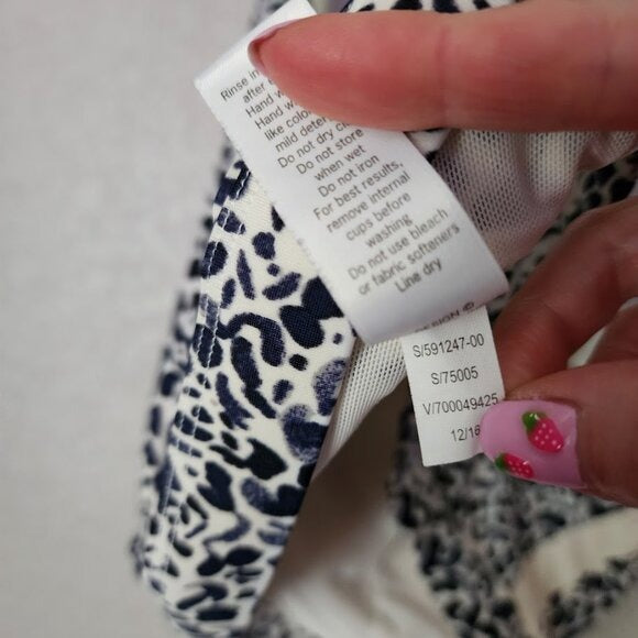 ATHLETA Abstract Animal print swim top bikini top underwire 38D/DD
