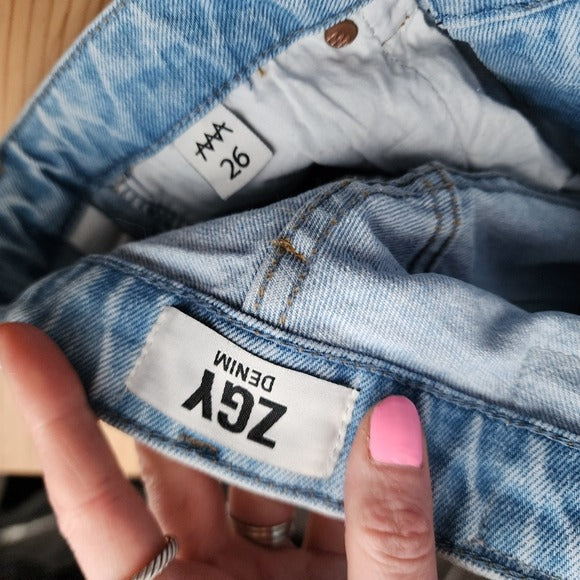 ZGY DENIM classic Blue Denim Jeans high rise straight leg 26