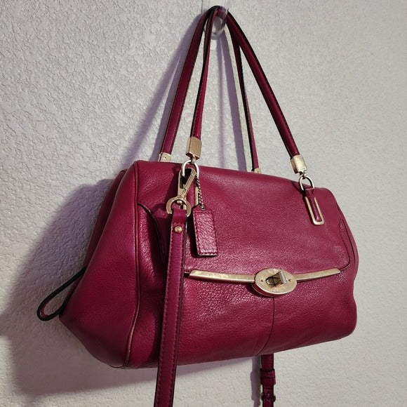COACH Madison Madeline East/West Satchel Small in Magenta pink