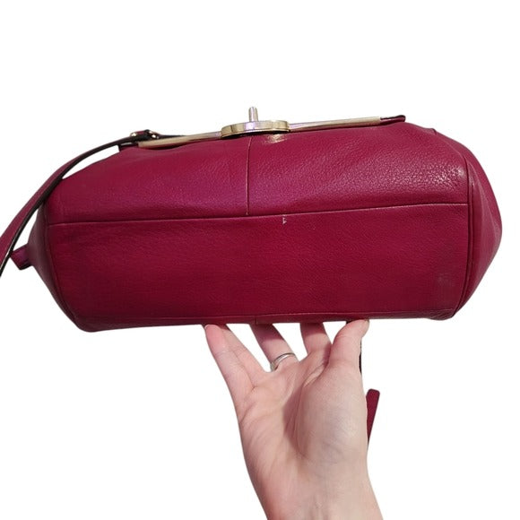 COACH Madison Madeline East/West Satchel Small in Magenta pink