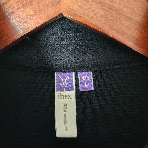 IBEX Merino Wool Blend Carrie Button up shacket cardigan in black size L