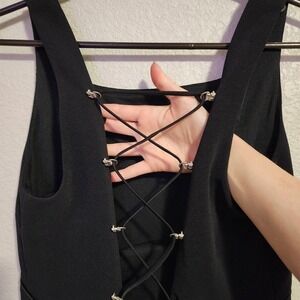 JS COLLECTIONS 90s Black Lace-Up Back Sleeveless Corporate Gothic Dress Size 10