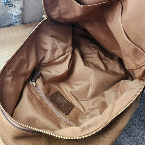 COACH Charlie Pebble Leather Backpack Saddle Brown Tan Size M