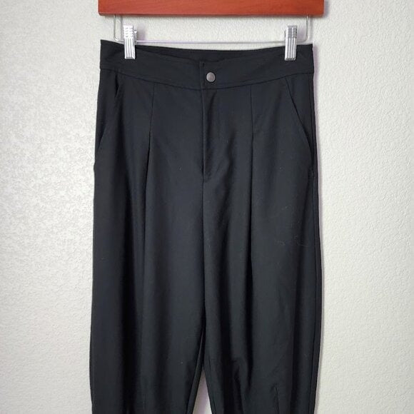GENTLE HERD wool blend tapered trousers in black size S