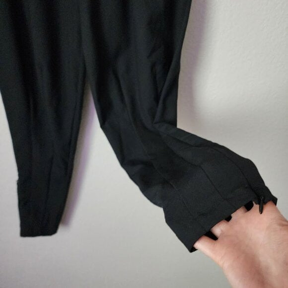 GENTLE HERD wool blend tapered trousers in black size S