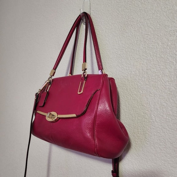COACH Madison Madeline East/West Satchel Small in Magenta pink