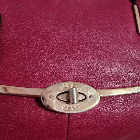 COACH Madison Madeline East/West Satchel Small in Magenta pink