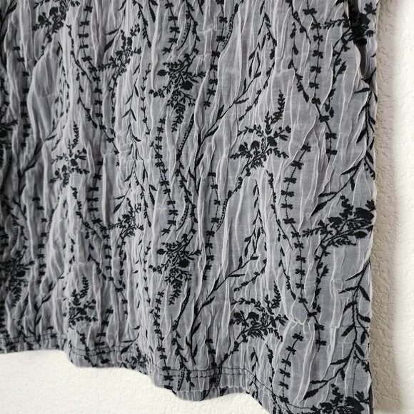 VUE POINT VINTAGE 90s Crinkle Mesh Sheer Tank Top Black Floral Overlay S