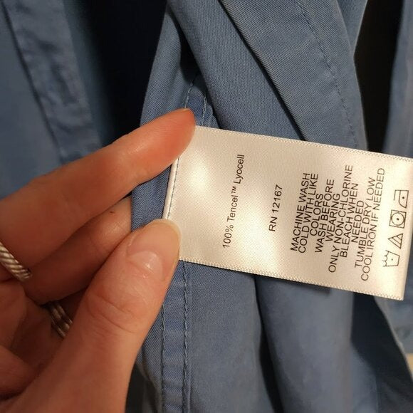LAURIE FELT Easy Button Down TENCEL Shirt Washed Blue NEW size M
