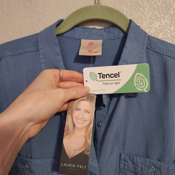 LAURIE FELT Easy Button Down TENCEL Shirt Washed Blue NEW size M