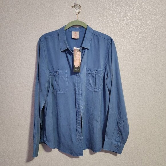 LAURIE FELT Easy Button Down TENCEL Shirt Washed Blue NEW size M