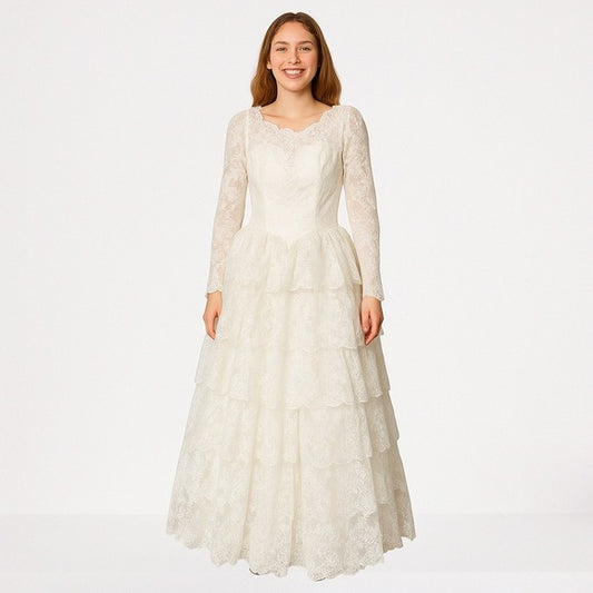 ALFRED ANGELO VTG Cupcake Ruffle Lace Wedding Gown Long Sleeve Sweetheart