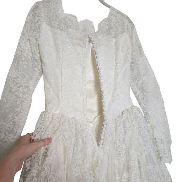 ALFRED ANGELO VTG Cupcake Ruffle Lace Wedding Gown Long Sleeve Sweetheart