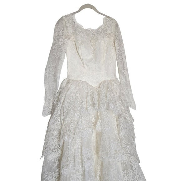 ALFRED ANGELO VTG Cupcake Ruffle Lace Wedding Gown Long Sleeve Sweetheart