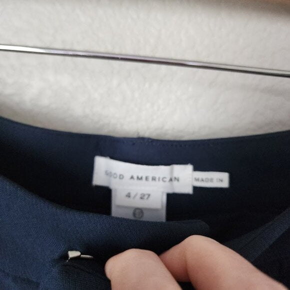 GOOD AMERICAN Luxe Suiting Column Trousers in Navy sze 4/27
