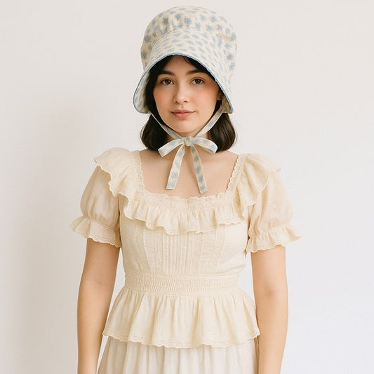 VINTAGE Prairie Cottagecore Blue Floral Sun Bonnet Hat with Ruffle Ties NEW